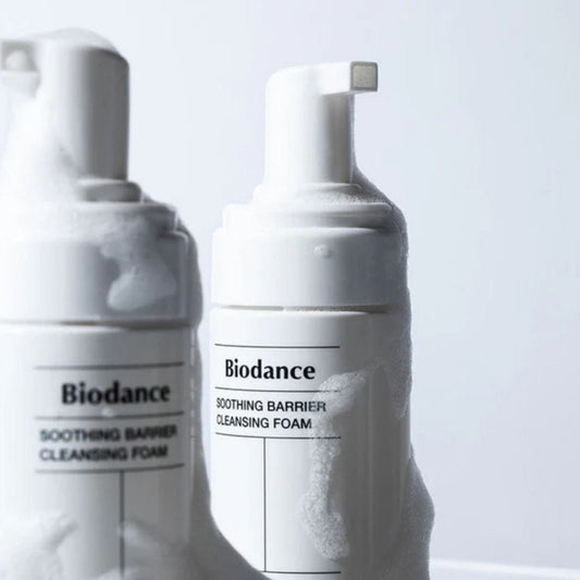 Biodance Biodance Soothing Barrier Oczyszczająca pianka do mycia twarzy - 120 ml