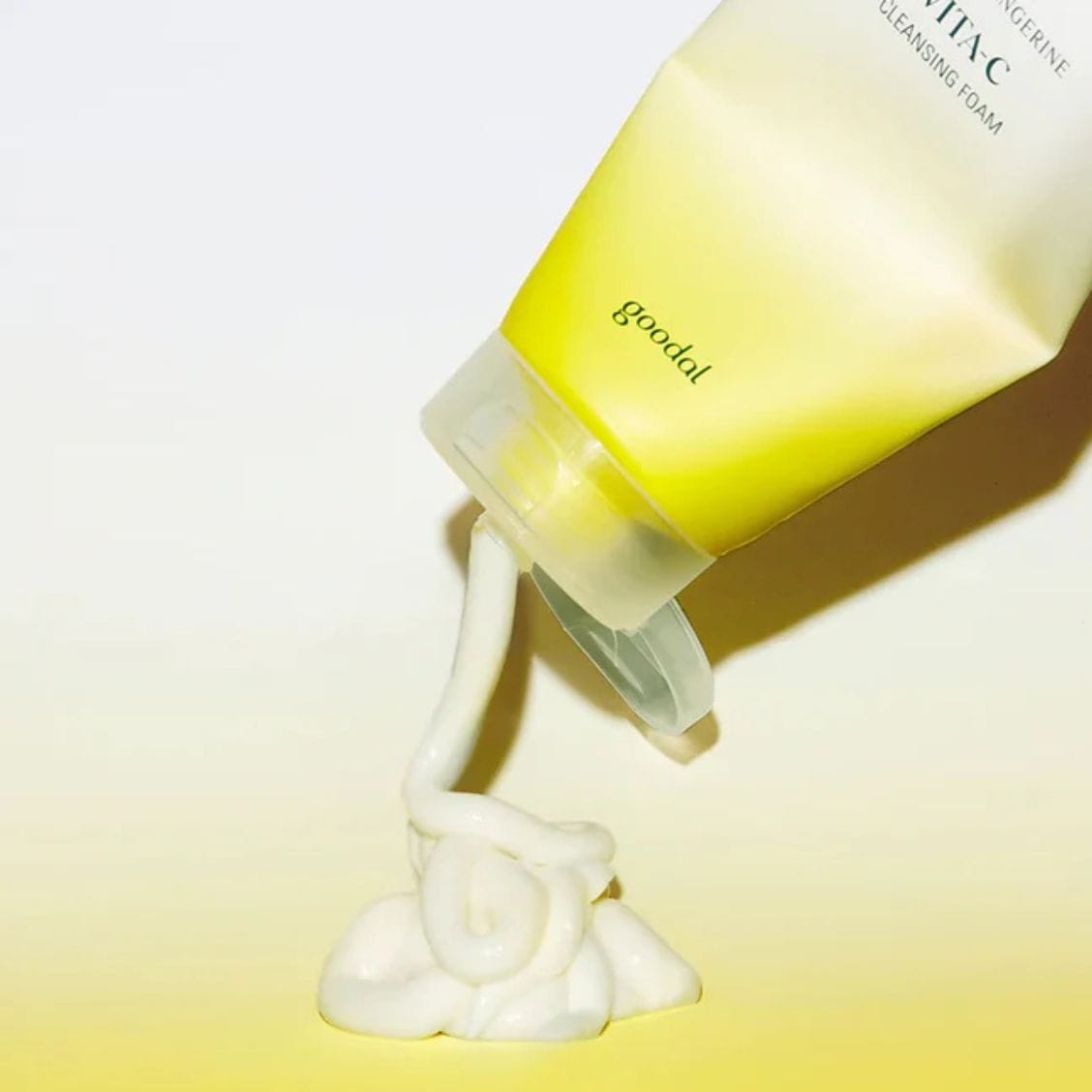 Goodal Goodal Green Tangerine Vita C Oczyszczająca pianka z witaminą C - 150 ml