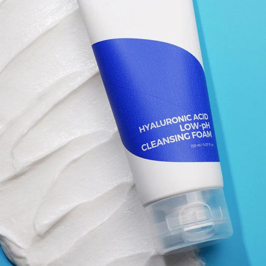 Isntree Isntree Hyaluronic Acid Delikatna pianka o niskim pH - 150 ml