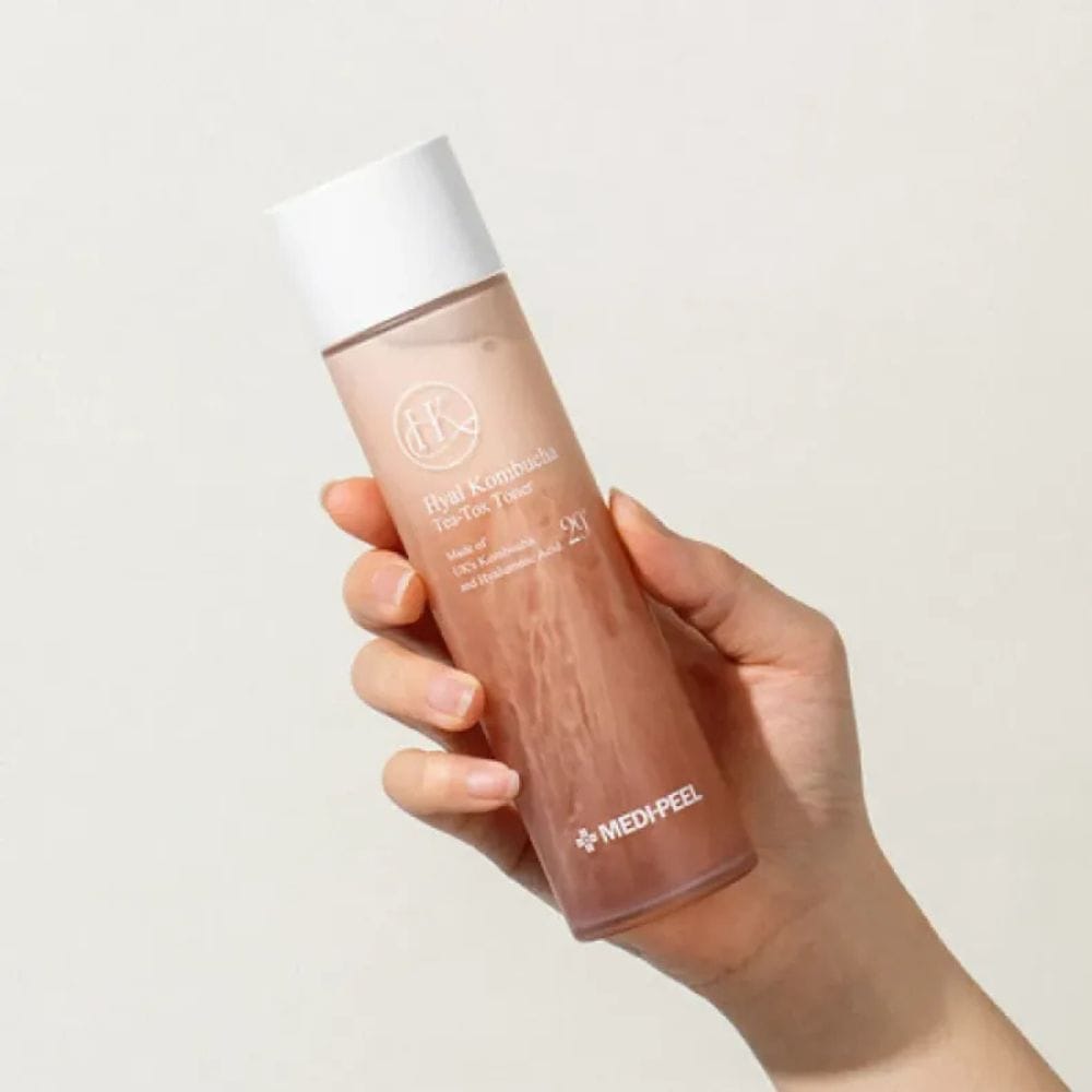 Medi-Peel Medi-Peel Hyal Kombucha Tea-Tox Tonik dwufazowy z kombuchą - 150 ml