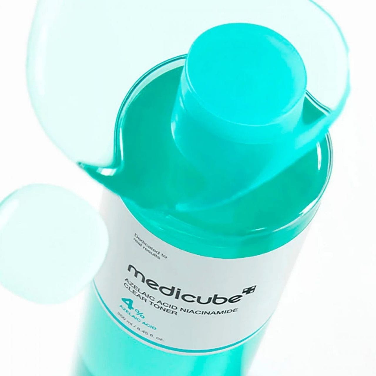 Medicube Medicube Azelaic Acid Clear Toner Oczyszczający tonik rozjaśniający - 250 ml