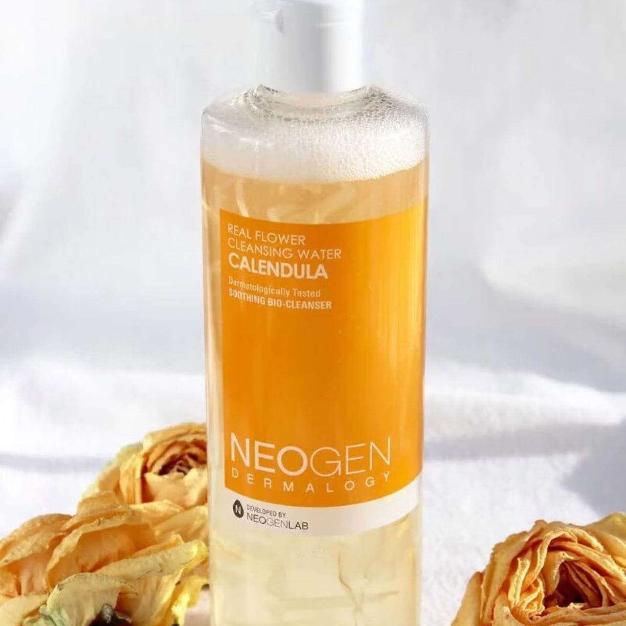 Neogen Dermatology Neogen Calendula Real Flower Oczyszczająca woda do twarzy - 300 ml