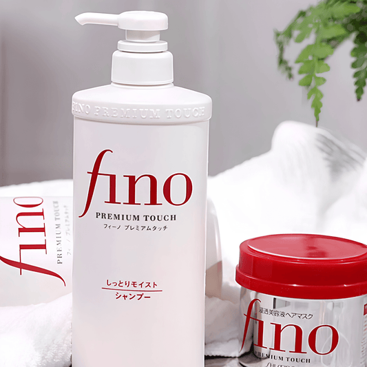 Shiseido Shiseido Fino Szampon regenerujący do włosów zniszczonych - 550 ml