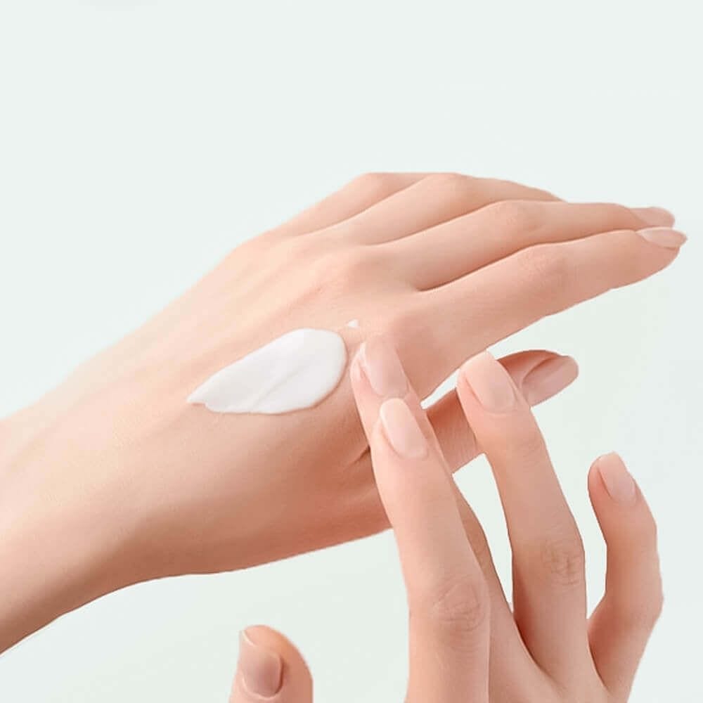 Anua Anua Heartleaf SPF50+ Nawilżający krem przeciwsłoneczny - 50 ml