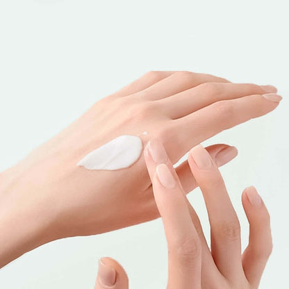Anua Anua Heartleaf SPF50+ Nawilżający krem przeciwsłoneczny - 50 ml