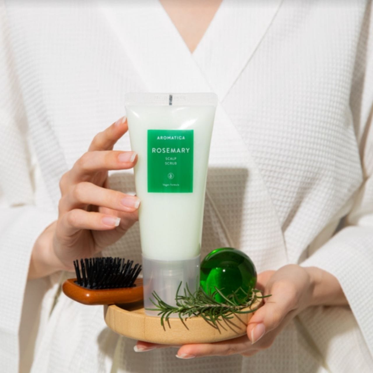 Aromatica Aromatica Rosemary Scalp Scrub Rozmarynowy peeling do skóry głowy - 165 g