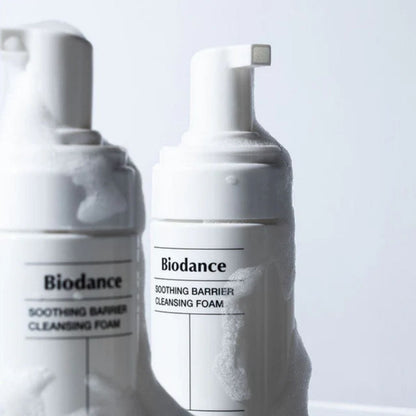 Biodance Biodance Soothing Barrier Oczyszczająca pianka do mycia twarzy - 120 ml