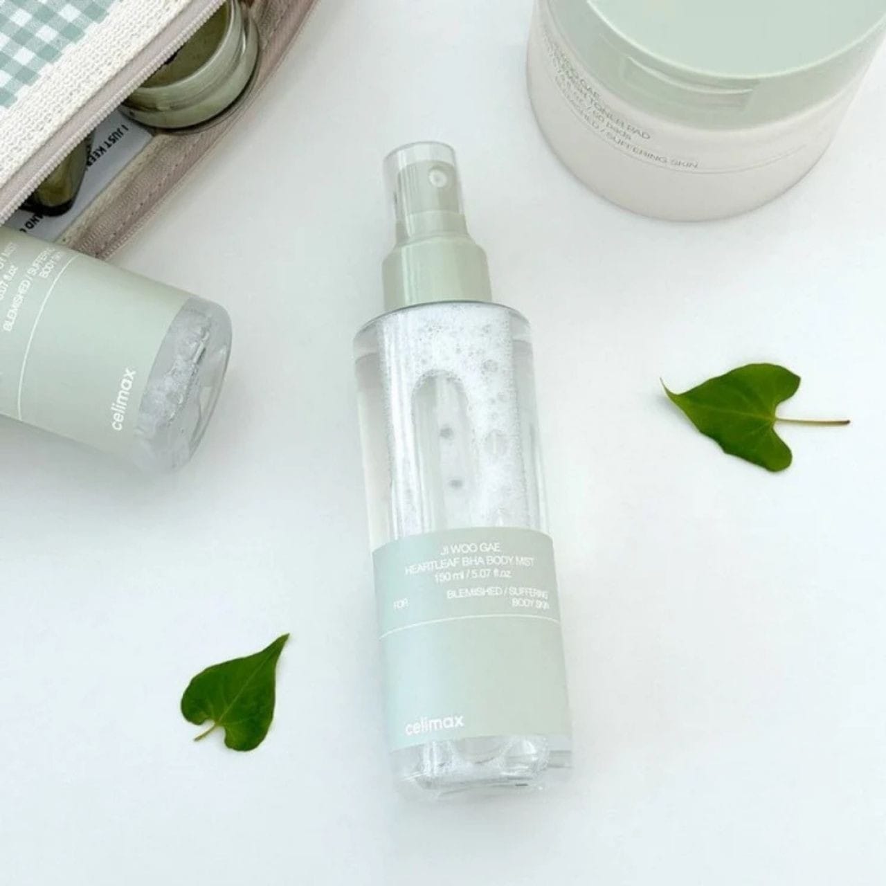 Celimax Celimax Ji Woo Gae Heartleaf BHA Body Mist Złuszczająca mgiełka do ciała - 150 ml
