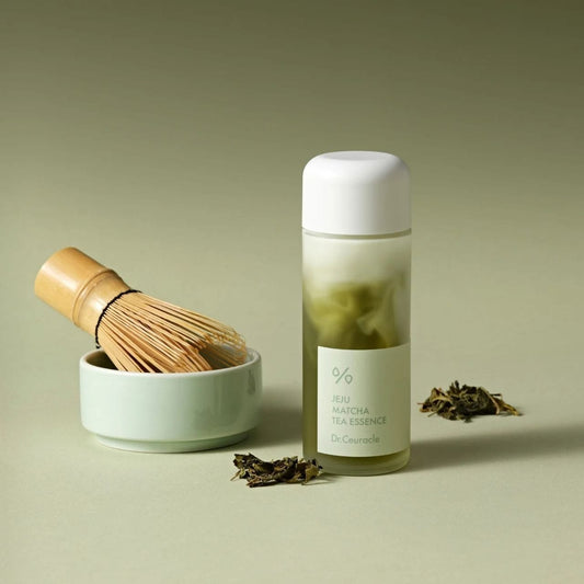 Dr. Ceuracle Dr. Ceuracle Jeju Matcha Tea Essence Kojąca esencja do twarzy - 150 ml