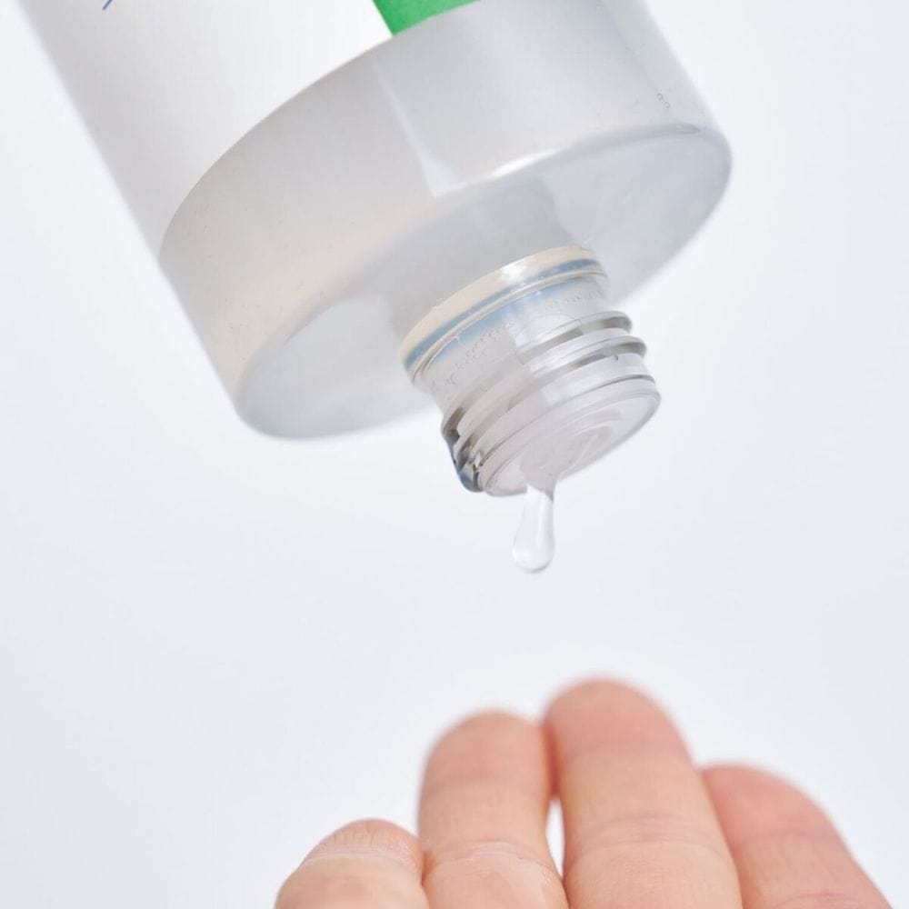 EQQUALBERRY Eqqualberry Swimming Pool Tonik nawilżająco-złuszczający - 155 ml