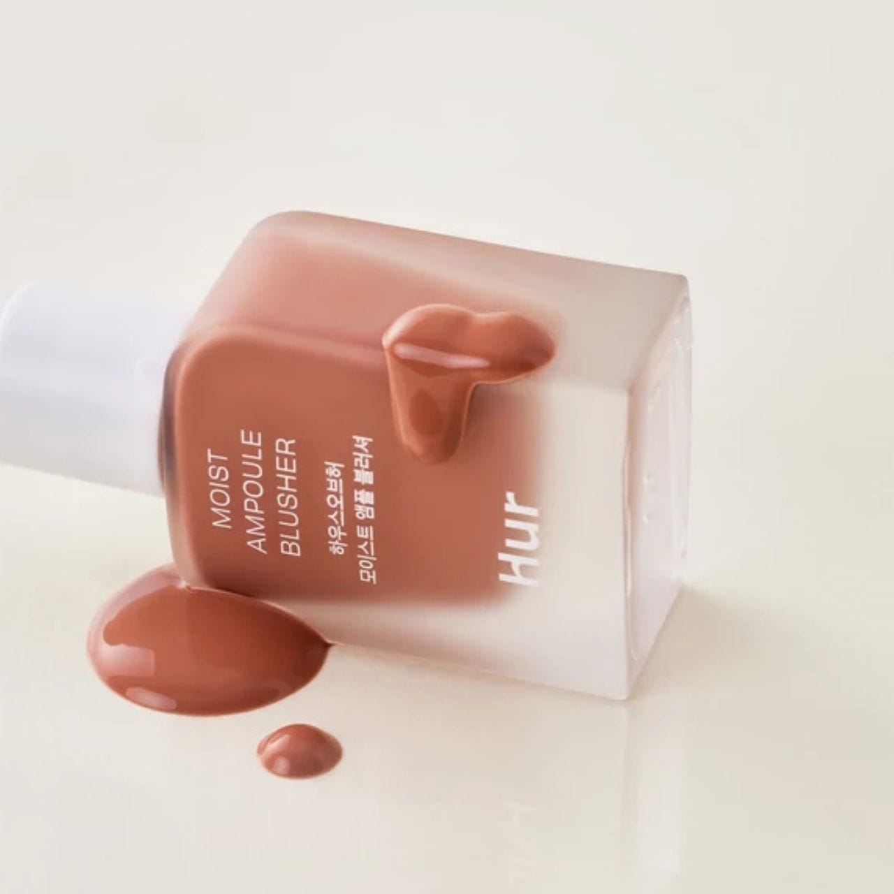 House of Hur House Of Hur Moist Ampoule Płynny róż do policzków 10 ml - 01 Nude Beige