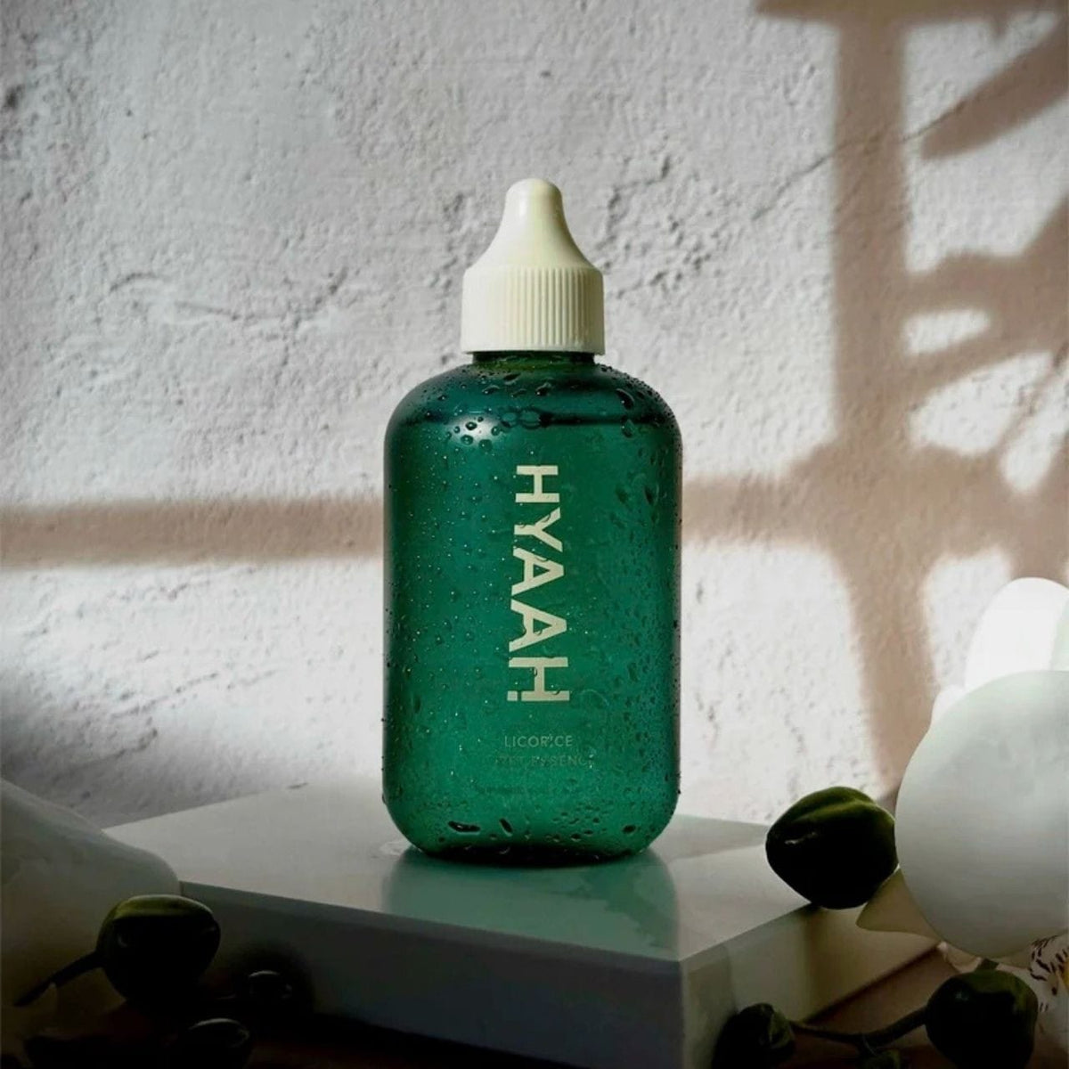 HYAAH HYAAH Esencja pierwszego kroku z korzeniem lukrecji - 200 ml