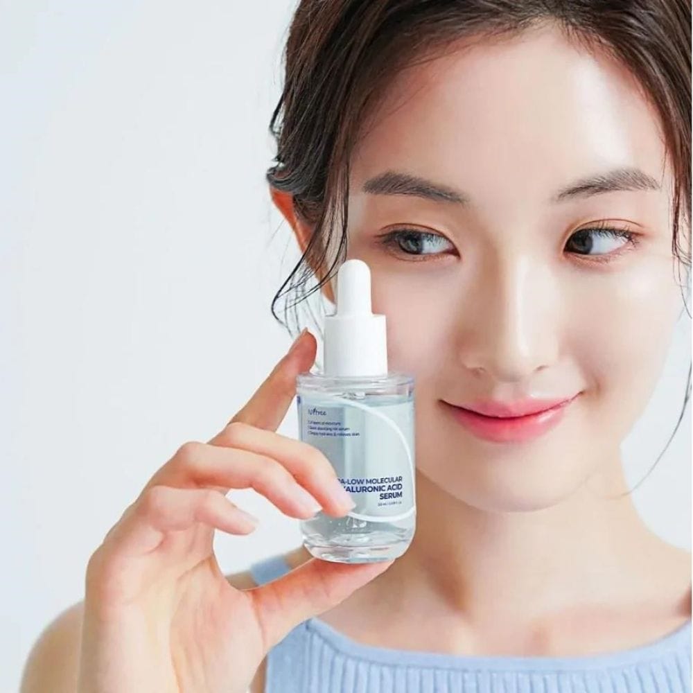 Isntree Isntree Serum nawilżające Ultra-low Molecular Acid - 50 ml