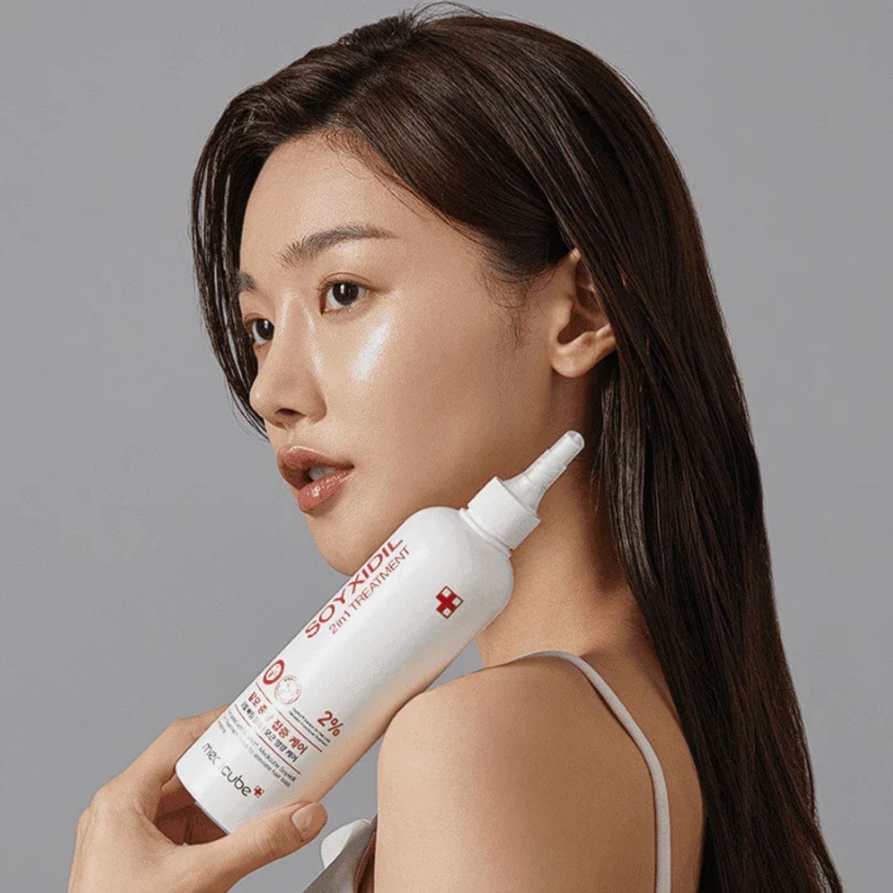 Medicube Medicube Soyxidil 2 in 1 Odżywcza kuracja przeciw wypadaniu włosów - 265 ml