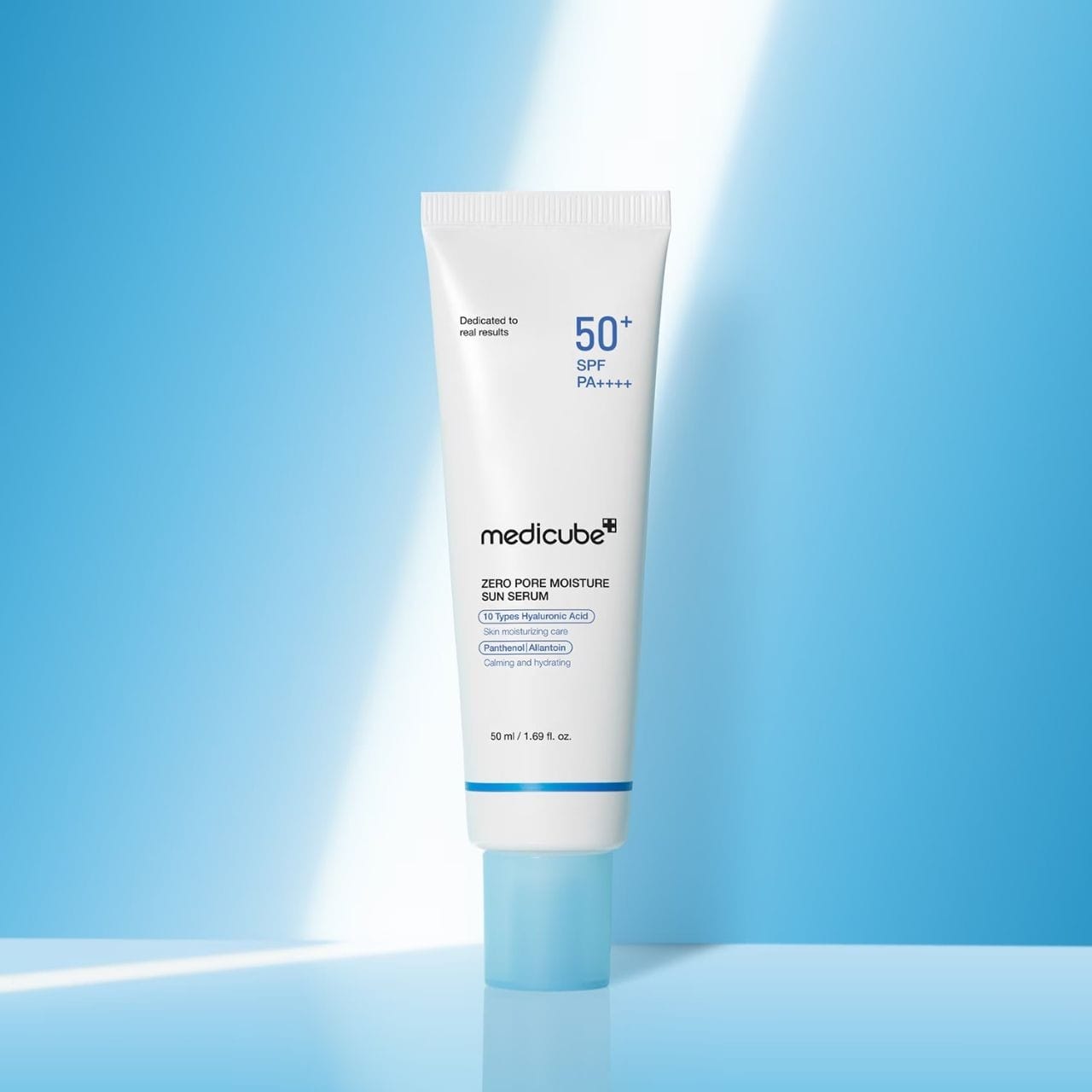 Medicube Medicube Zero Pore Moisture Sun Serum SPF50+ Nawilżające serum przeciwsłoneczne - 50 ml