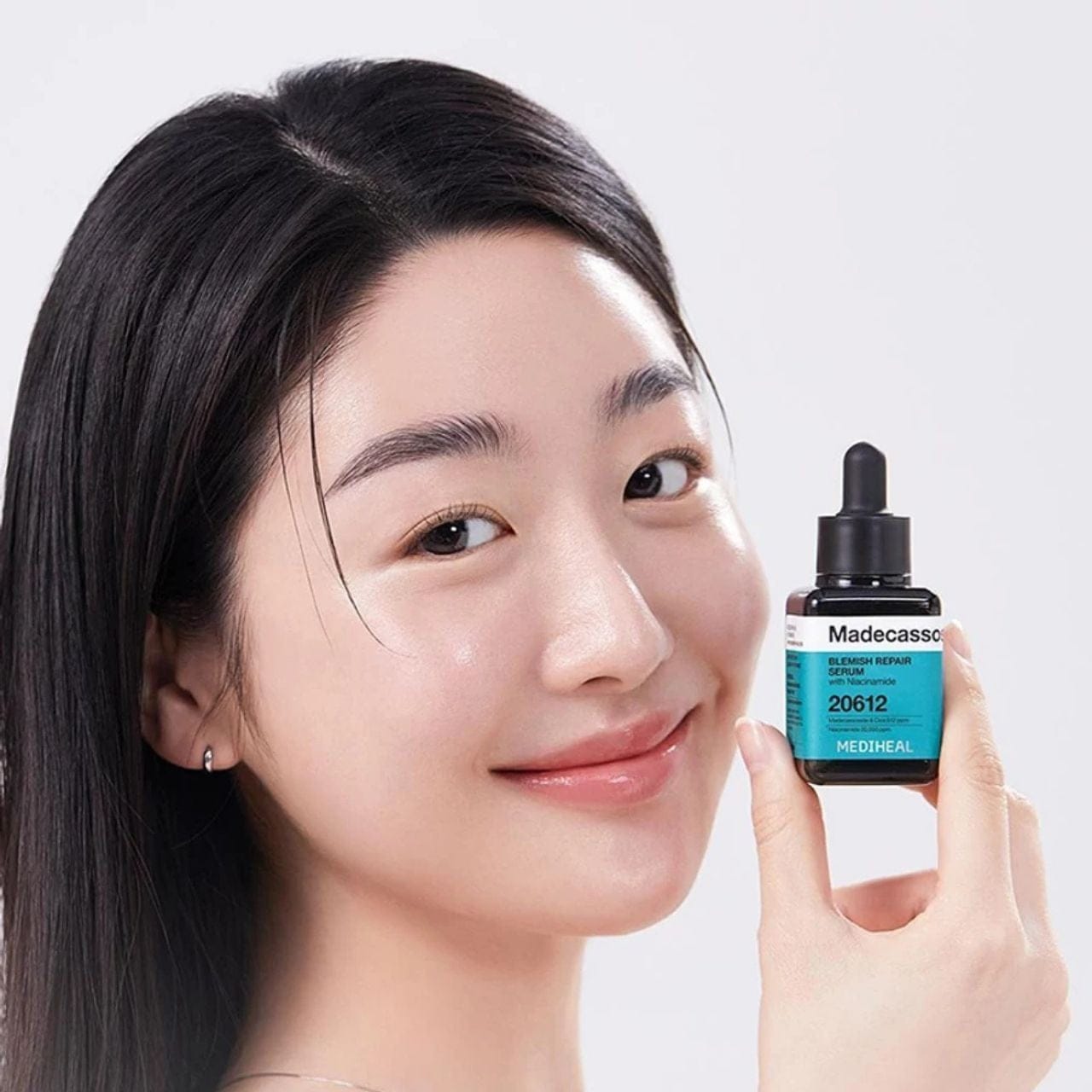 Mediheal Mediheal Madecassoside Blemish Korygujące serum do twarzy - 40 ml