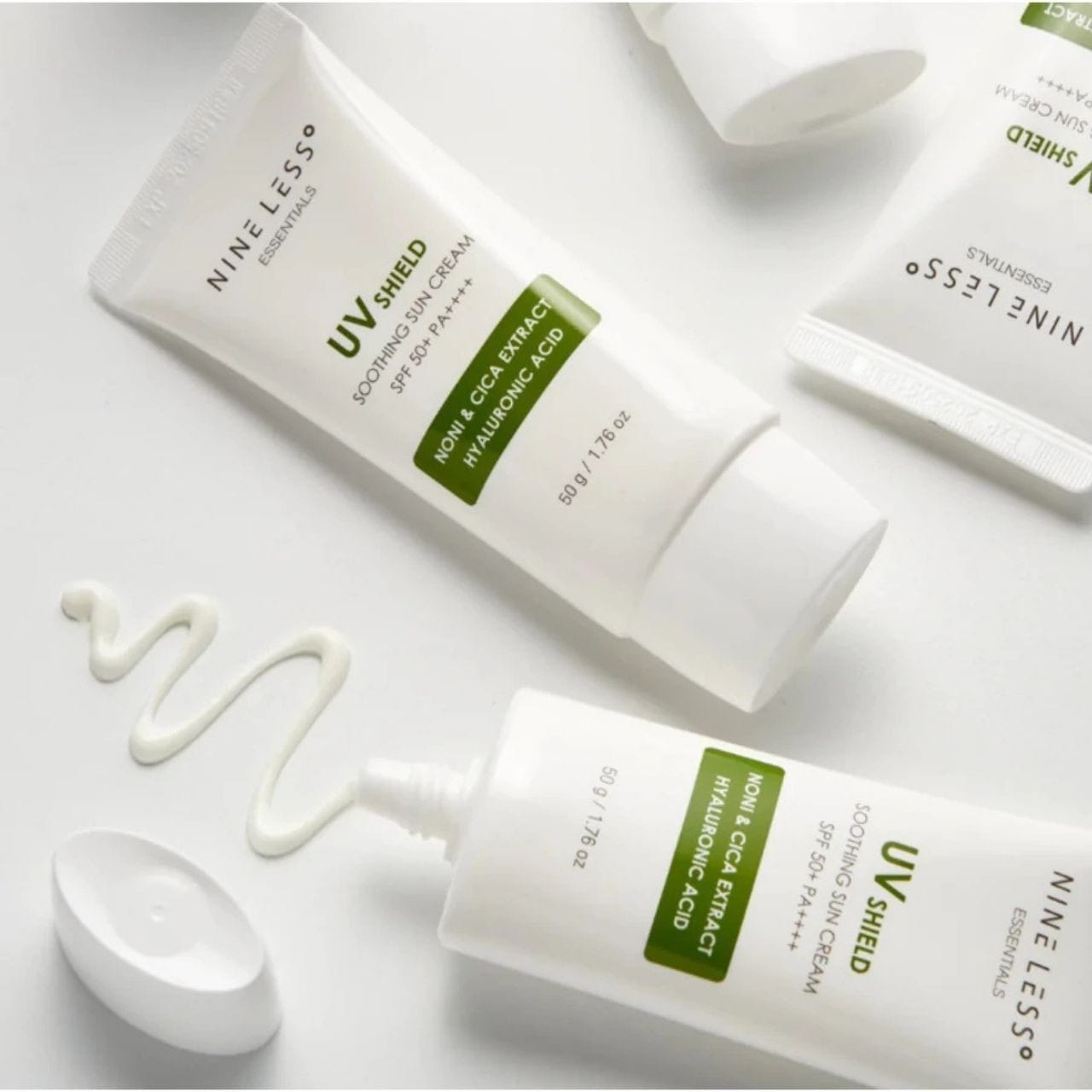 Nine Less Nine Less Essentials UV Shield Soothing Sun Cream Łagodzący krem przeciwsłoneczny SPF 50+ - 50 g