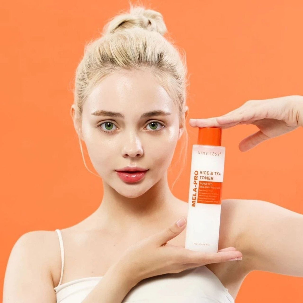Nine Less Nine Less MELA-PRO Rice & TXA Toner Rozjaśniający tonik do twarzy - 200 ml