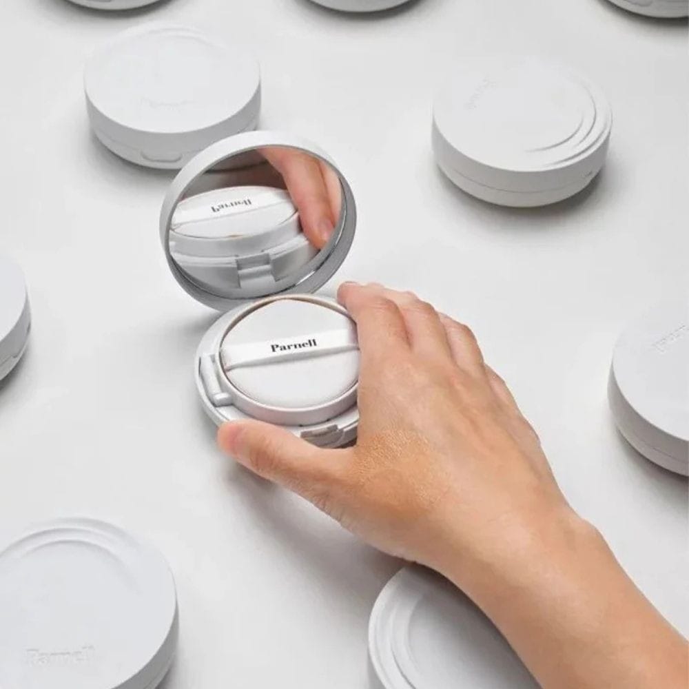 Parnell Parnell Cicamanu Serum Cushion Podkład w kompakcie odcień 23N Nude Sand - 15 g