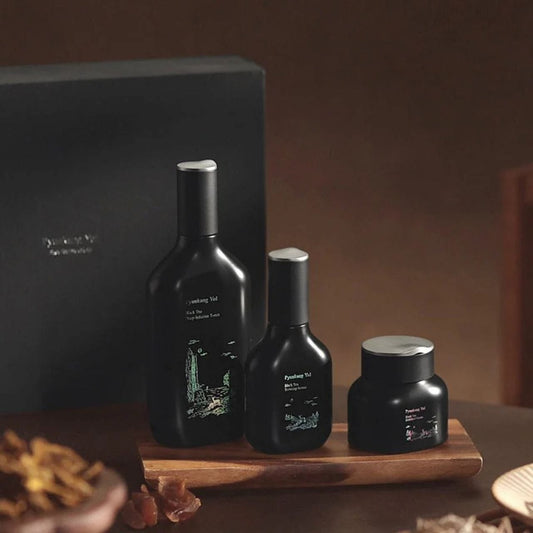 Pyunkang Yul Pyunkang Yul Black Tea Sample Pouch Rewitalizujący zestaw próbek z czarną herbatą