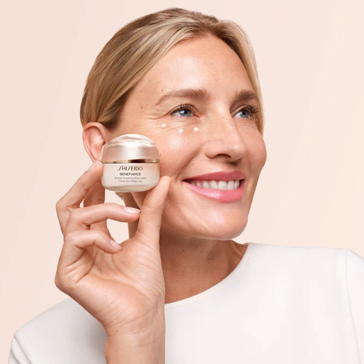 Shiseido Shiseido Benefiance Wrinkle Smoothing Eye Cream Przeciwzmarszczkowy krem pod oczy - 15 ml