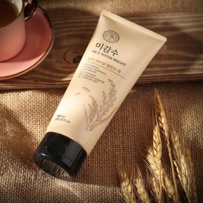 The Face Shop The Face Rice Water Bright Oczyszczająca pianka do twarzy - 150 ml